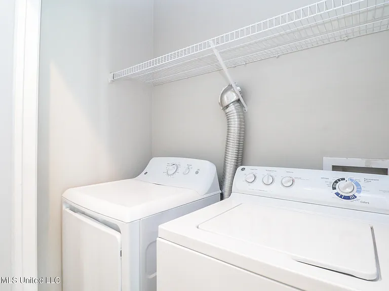 473 Olive Branch Way — Photo 17