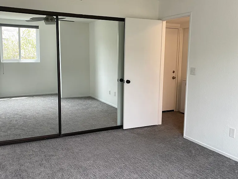 2208 River Run Dr #49 — Photo 8