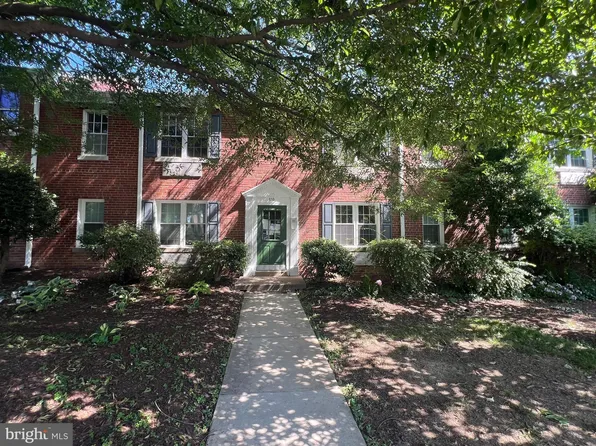 310 Ashby St APT B, Alexandria, VA 22305