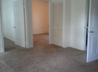 2524 Bay City Rd APT 6, Midland, MI 48642