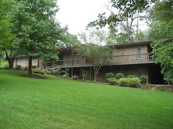1.3 acres in Bellefonte