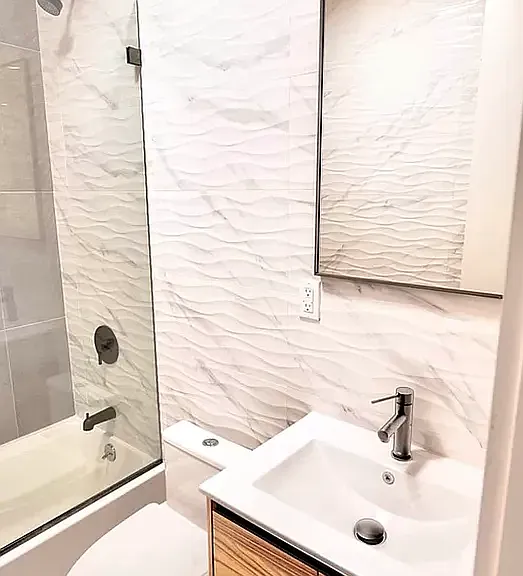 1710 Madison St #2 — Photo 6