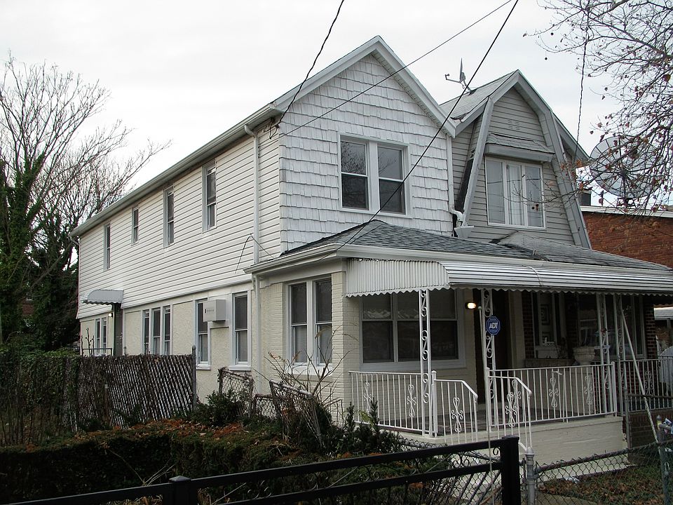 1st image of 1550 E 56th St #2