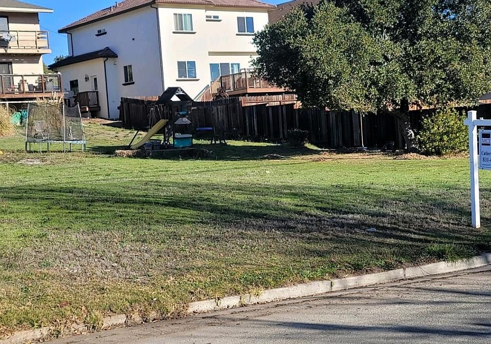 1st image of 0 Monterey St