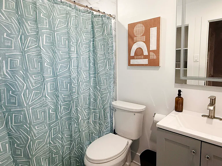 711 Harry St #3A — Photo 7
