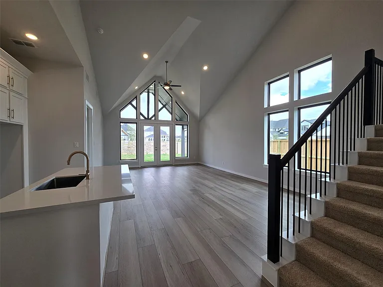 29710 Bur Creek Ln — Photo 9