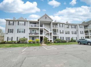 68 Arapaho Pl, Absecon, NJ 08205