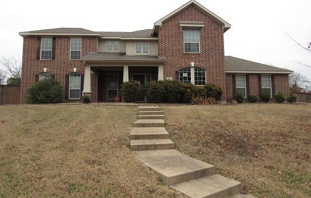 1st image of 106 Wooded Creek Dr