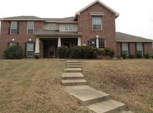 106 Wooded Creek Dr, Red Oak, TX 75154