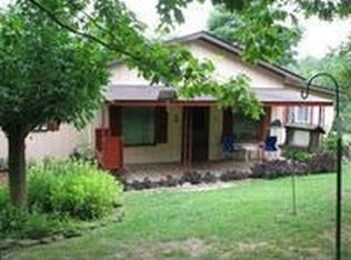 3586 E Calder Ln, Scottsburg, IN 47170