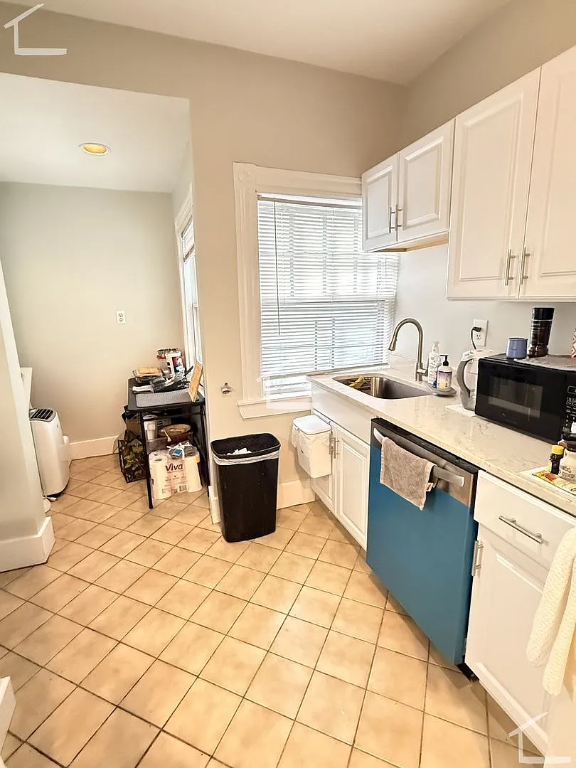 Amazing Value! Brighton 3-bed/1-bath; Great Location on the B and D Lines — Photo 1