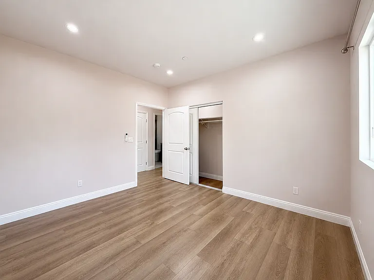 3623 E California Blvd — Photo 5