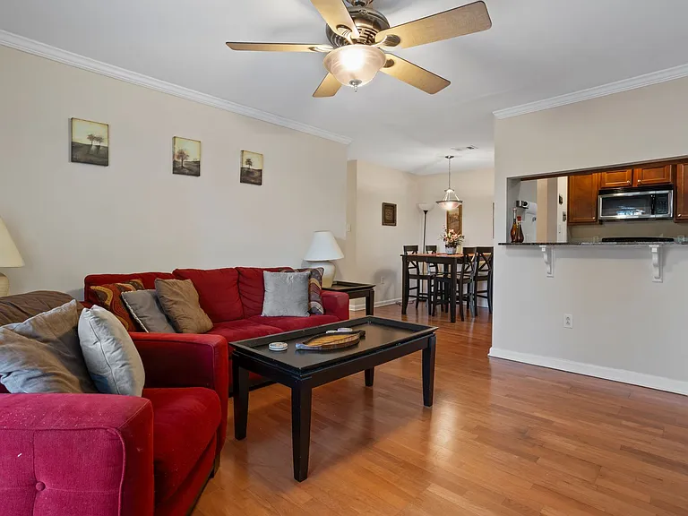 2421 Beachview Dr #H09 — Photo 8
