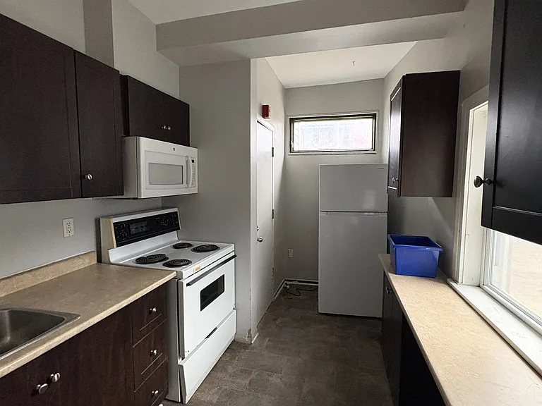 225 Saint Patrick St #3 — Photo 13