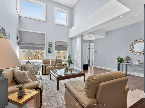 62 Glenridge Ave, Toronto, ON M2L 1N2