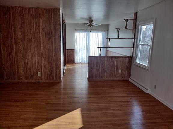 4th image of 205 Tifft Ave