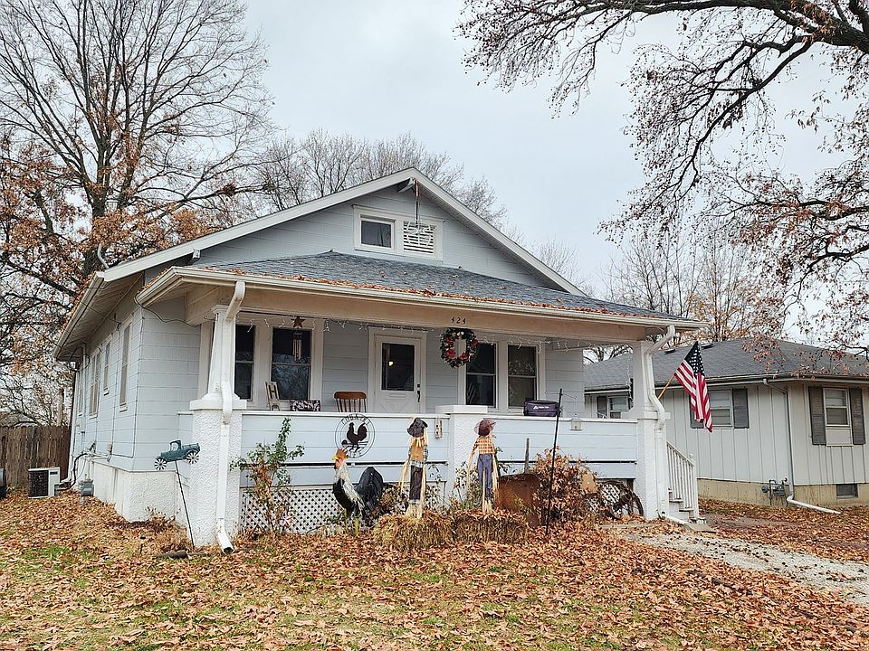 1st image of 424 Dickinson St