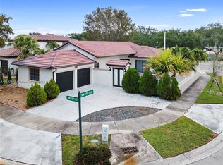 15233 NW 87th Ct, Miami Lakes, FL 33018