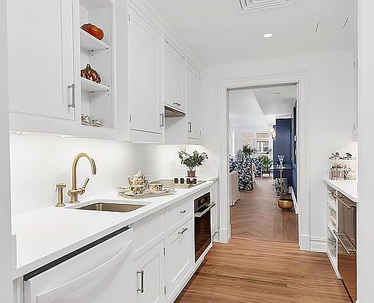 5th image of 535 W End Ave #8A