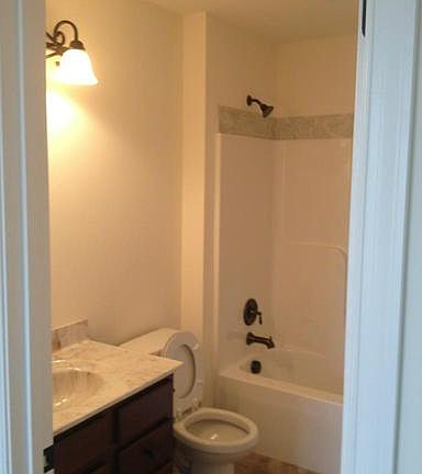 5th image of 1218 Emilys Ct