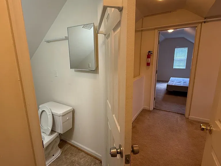 5212 Astor Pl SE — Photo 37