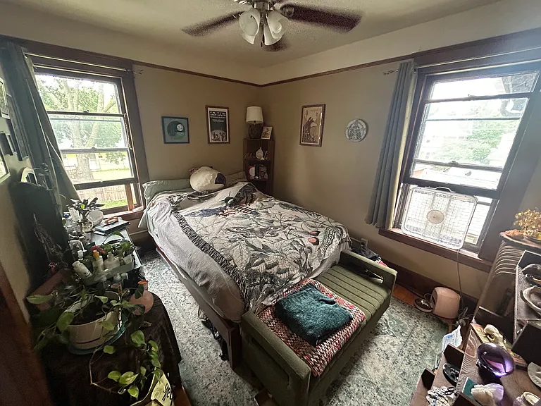 1698 Marshall Ave — Photo 12