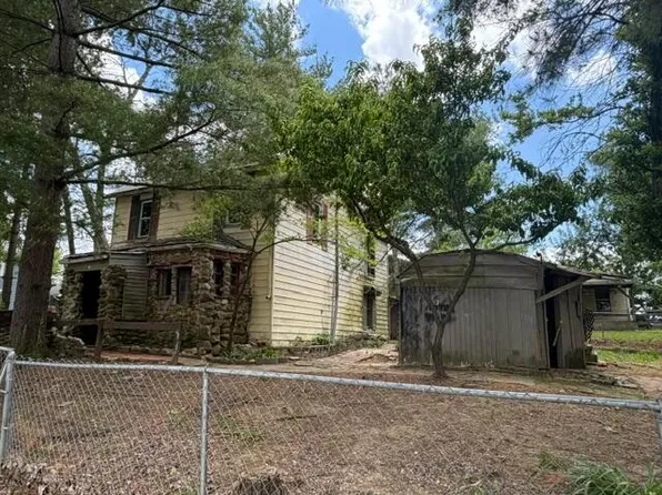112 Walnut St, Pleasantville, OH 43148