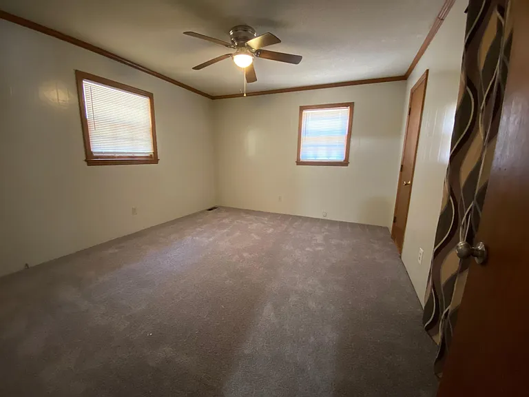 322 Walden Ave #B — Photo 6