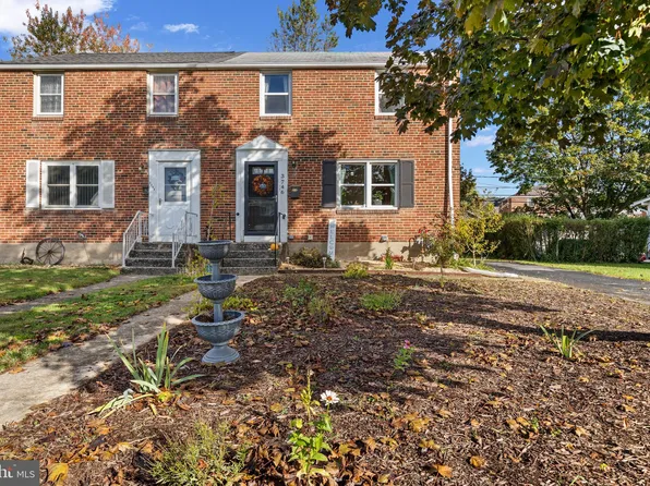 3746 Brisban St, Harrisburg, PA 17111