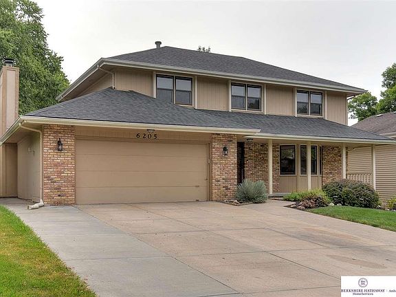 2nd image of 6205 S 92nd Ave
