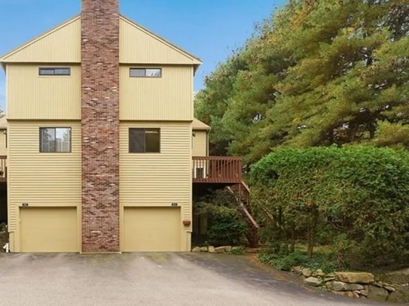 46 E Bluff Rd Unit 46, Ashland, MA 01721