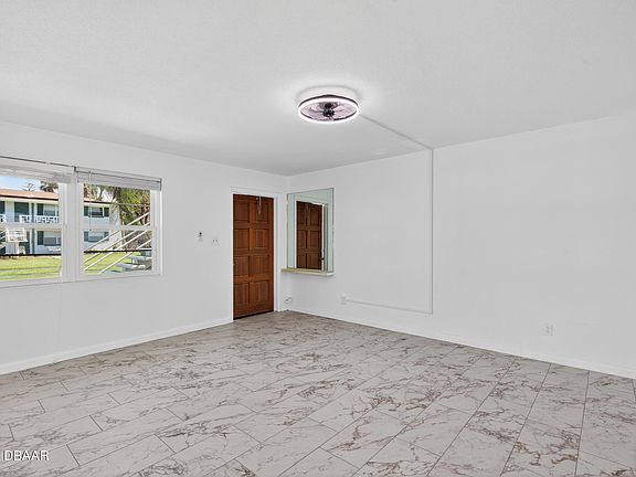 5th image of 1800 S Palmetto Ave #1010