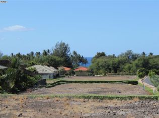 101 Hoolapa St, Kihei, HI 96753