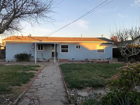 3rd image of 4031 Sara Ct