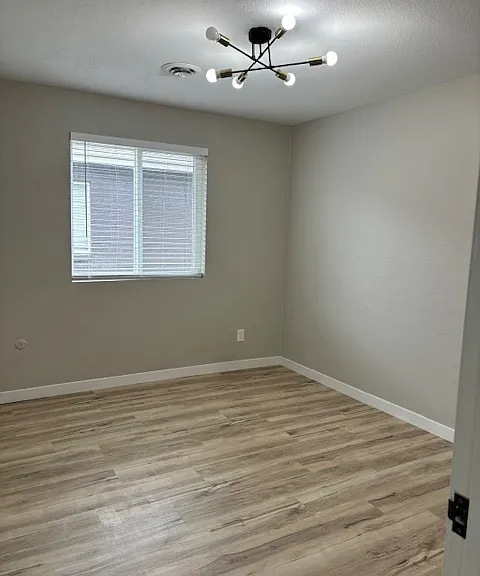 101 4th St #1 — Photo 3