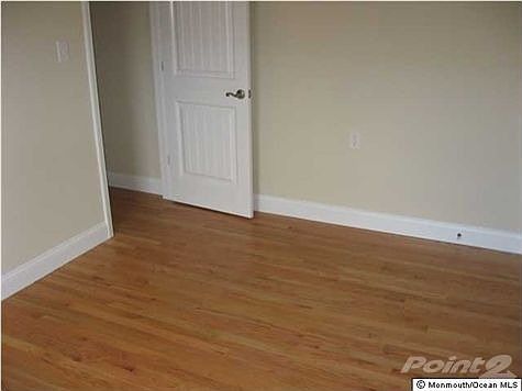 5th image of 8 Picasso Ct