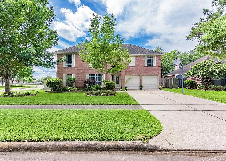 1st image of 2505 Potomac Dr