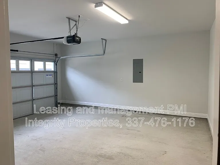 7832 Pisa Dr — Photo 3