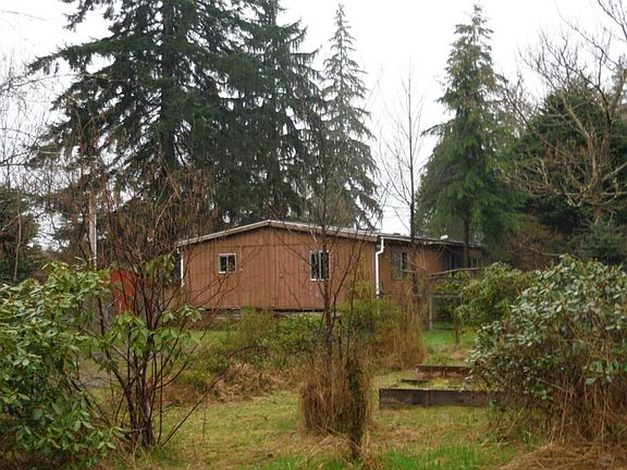 2nd image of 251 W Satsop Maple Gln