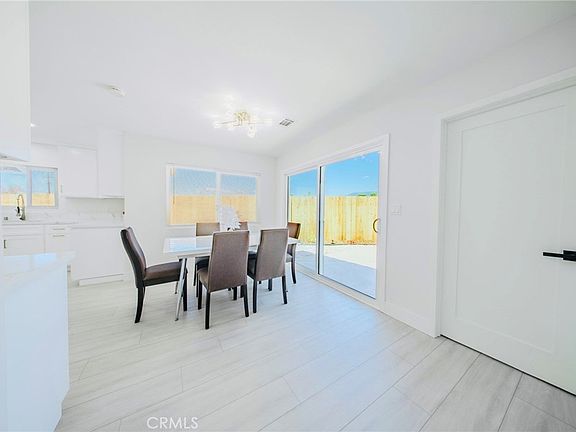 5th image of 972 E Lynwood Dr