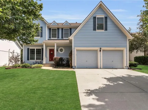 16315 S Stagecoach St, Olathe, KS 66062
