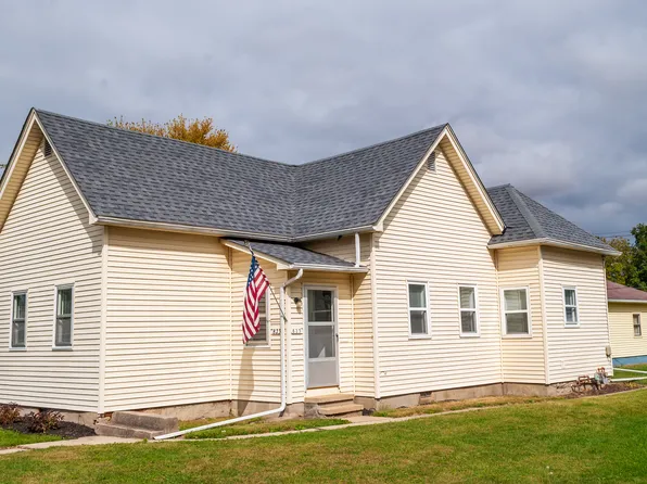 823 N Independence St, Tipton, IN 46072