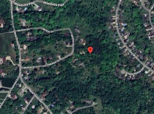 264 McKim Dr, Pittsburgh, PA 15239
