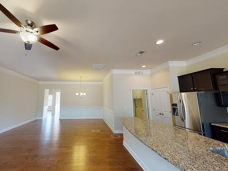 664 Scarlet Baby Dr — Photo 24