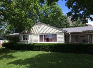 429 E 6th Ave, Naperville, IL 60563