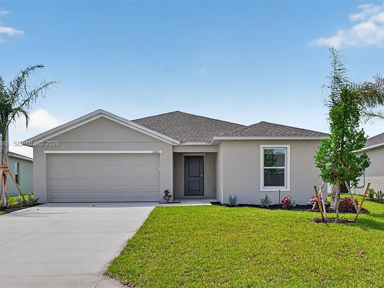 11621 Savanna Lakes Blvd — Photo 1