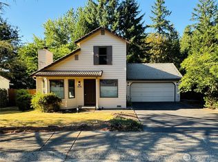 16718 SE 40th Pl, Bellevue, WA