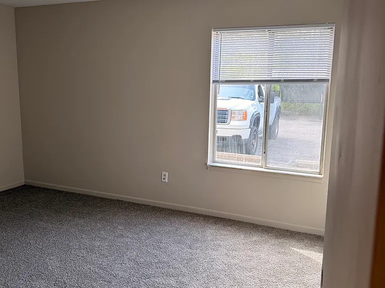 47109 Jefferson Ave #2 — Photo 7