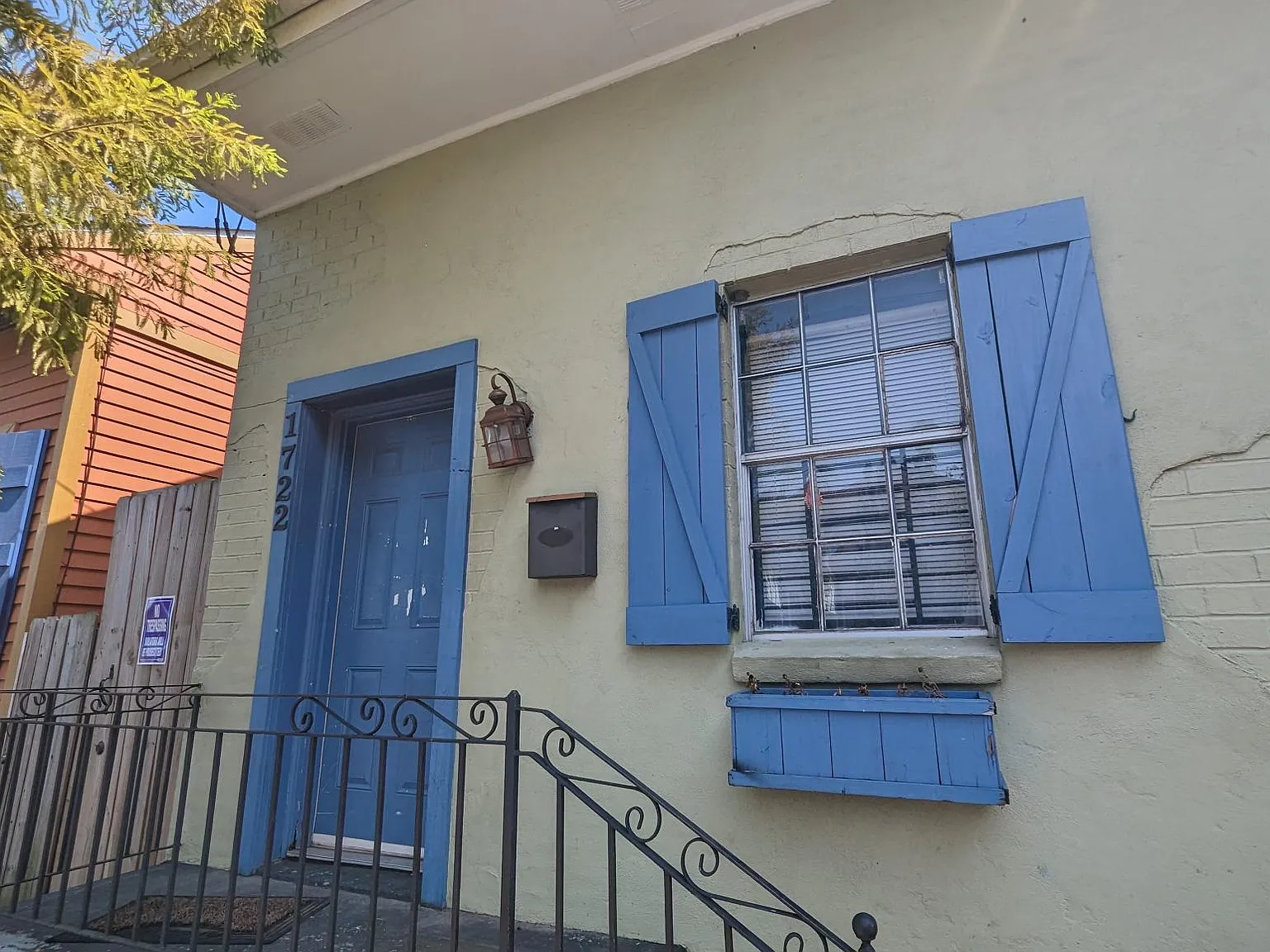 2 bed, 1200 sqft, $1,450 — Photo 2