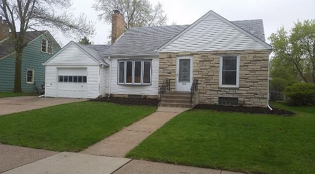 1st image of 868 Iowa Ave W